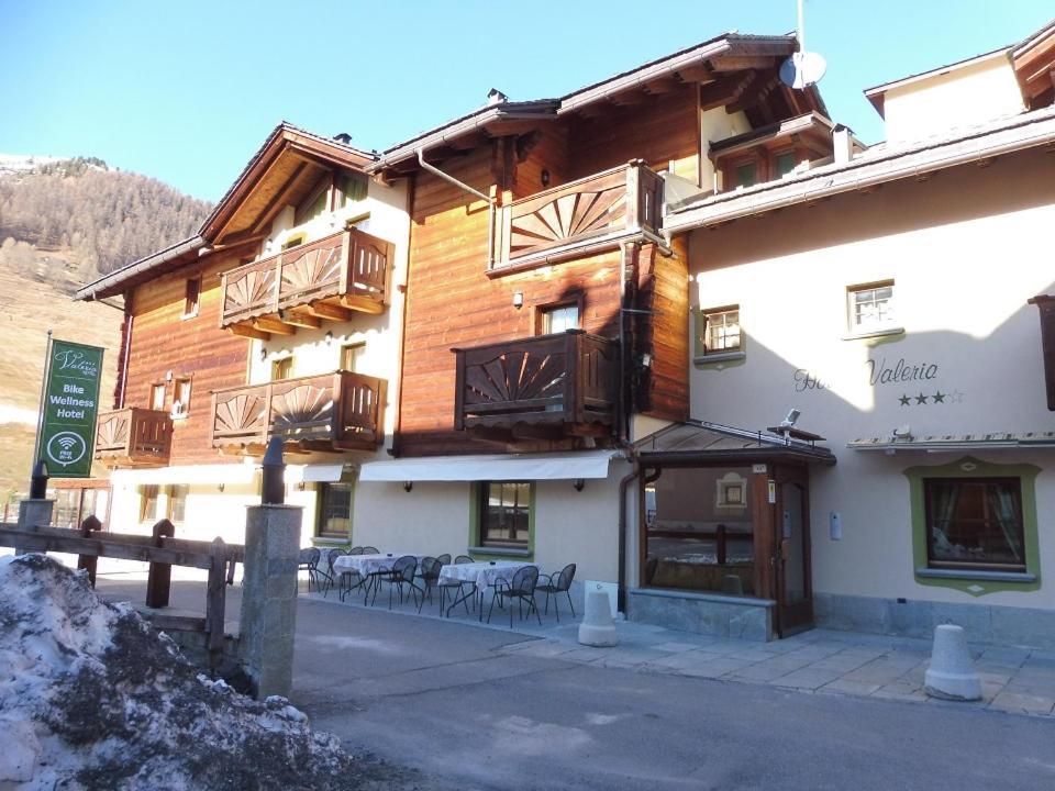 Hotel Valeria リヴィーニョ エクステリア 写真